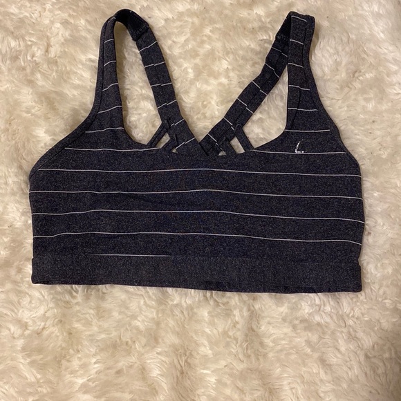Lorna Jane Other - Lorna Jane sports bra